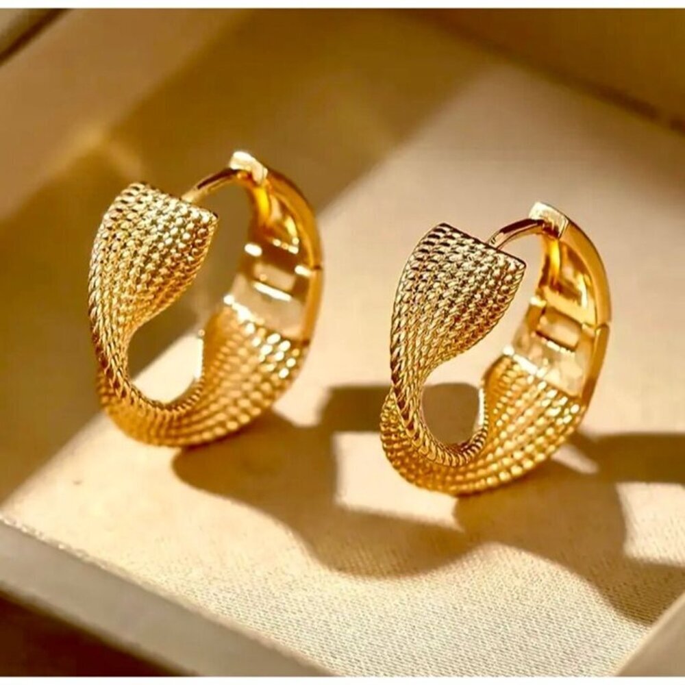 14K Gold Plated Mesh Textured Hoop Earrings Geometric Statement Chunky Bold